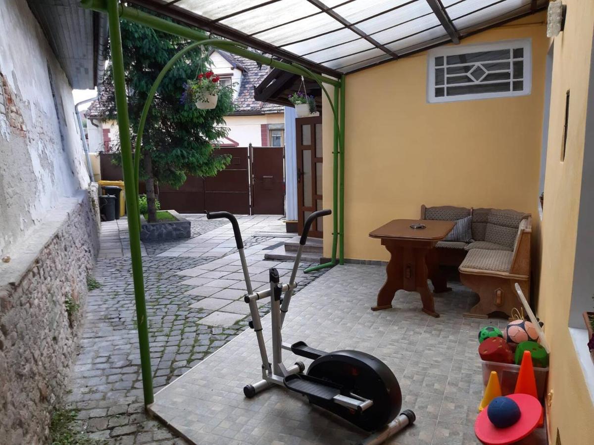 La Pablito Vila Mediaş Exterior foto